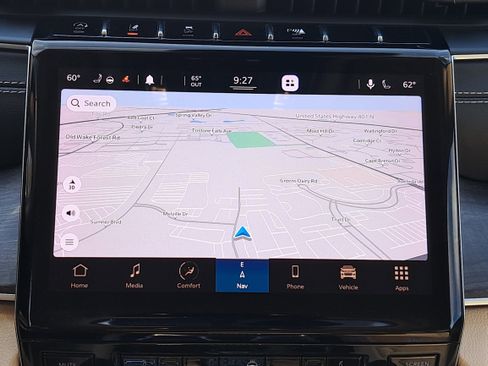 Used 2021 Jeep Grand Cherokee L Limited image 23