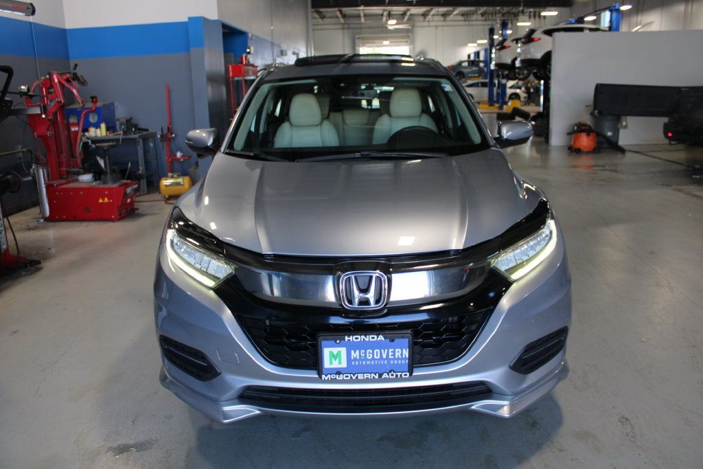 Used 2019 Honda HR-V Touring image 2