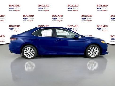 Used 2024 Toyota Camry LE image 9