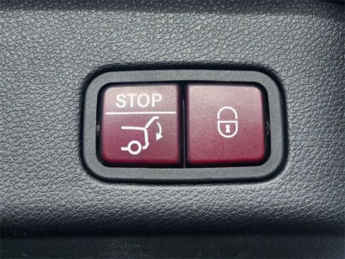 Certified 2016 Mercedes-Benz GLE 350 4MATIC image 18