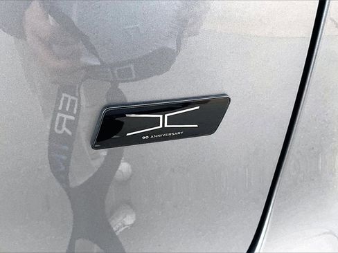 Used 2026 Jaguar F-PACE R-Dynamic S image 31