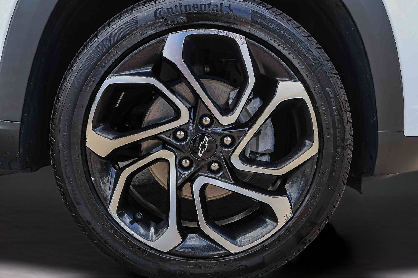 Used 2024 Chevrolet Trax RS w/ Driver Confidence Package FWD image 29