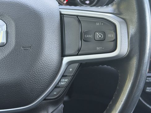 Used 2022 RAM 1500 Big Horn AWD/4WD image 34