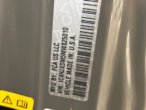 Used 2021 Jeep Wrangler Unlimited Sport image 31