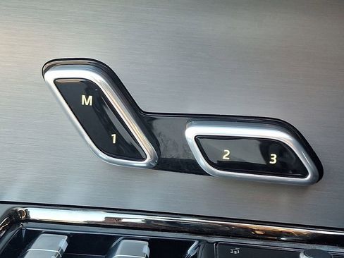 Used 2024 Land Rover Range Rover Sport Dynamic SE image 26