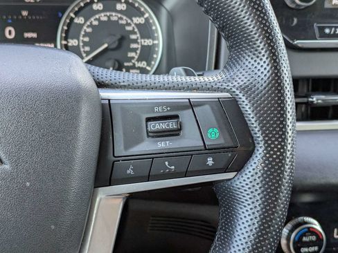 Used 2024 Mitsubishi Outlander SE AWD/4WD image 27