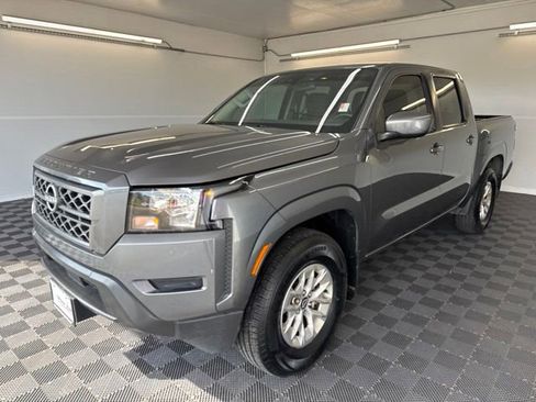 Certified 2024 Nissan Frontier SV w/ Technology Package RWD image 15