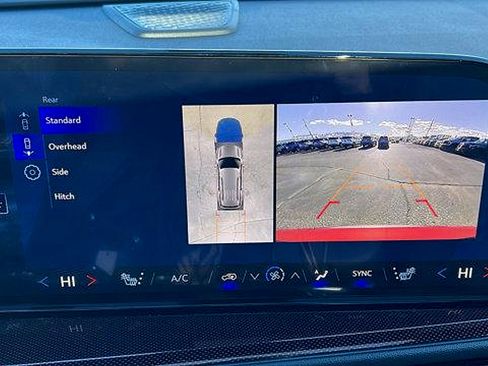 New 2026 Chevrolet Traverse Z71 w/ Enhanced Driving Package image 26