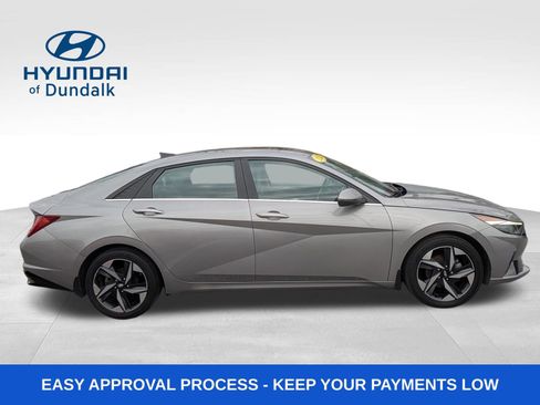 Used 2023 Hyundai Elantra Limited w/ Cargo Package image 10