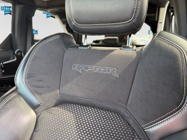 Used 2024 Ford Bronco Raptor w/ Interior Carbon Fiber Pack 6 AWD/4WD image 16