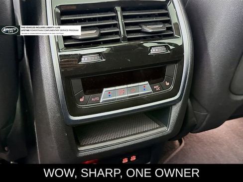 Used 2024 BMW X7 xDrive40i image 27