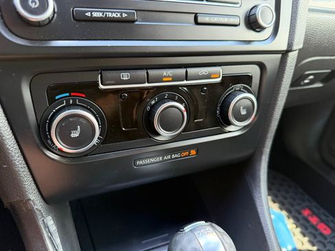 Used 2013 Volkswagen GTI Wolfsburg Edition FWD image 29