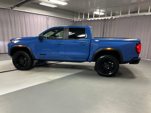 New 2026 GMC Canyon Elevation w/ Convenience Package image 4