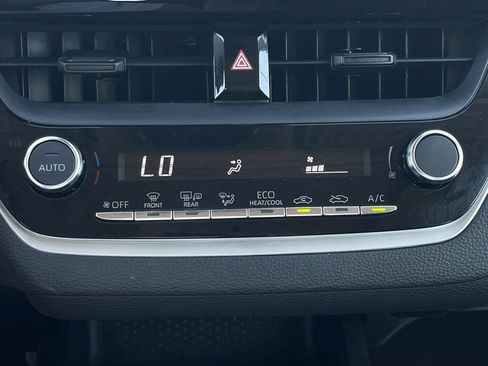 Used 2023 Toyota Corolla LE FWD image 54