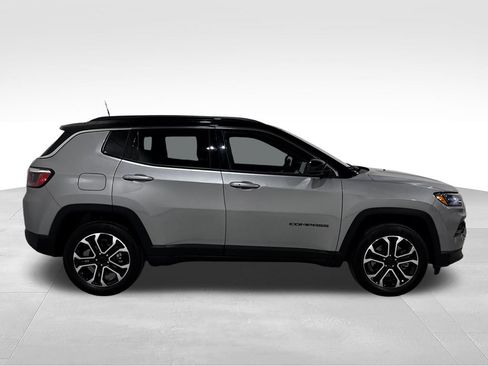 Used 2023 Jeep Compass Limited AWD/4WD image 21
