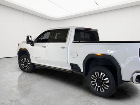 Used 2024 GMC Sierra 2500 Denali Ultimate AWD/4WD image 15