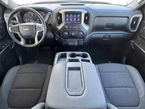 Used 2021 Chevrolet Silverado 1500 LT image 11