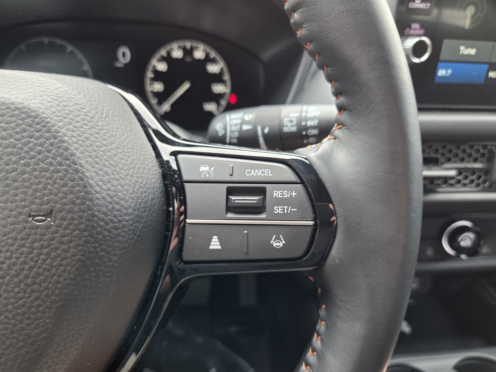 Used 2026 Honda HR-V Sport image 32