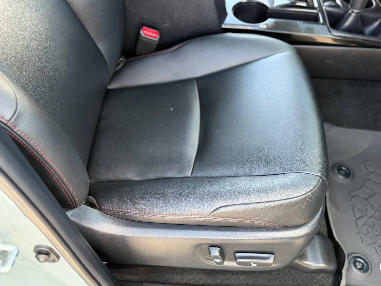 Used 2021 Toyota 4Runner TRD Pro AWD/4WD image 88
