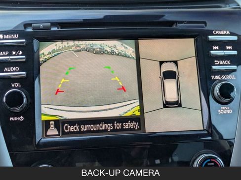 Used 2020 Nissan Murano SL image 19