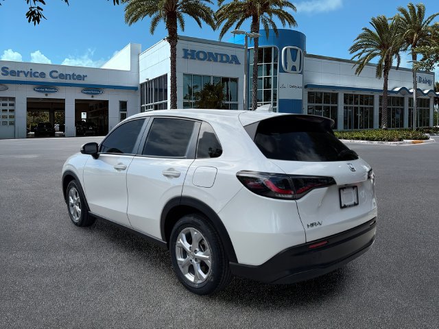 Certified 2025 Honda HR-V LX image 6