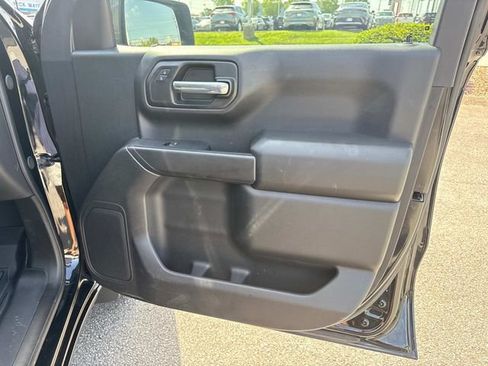 Used 2024 Chevrolet Silverado 1500 Custom w/ LPO, Dark Essentials Package AWD/4WD image 15