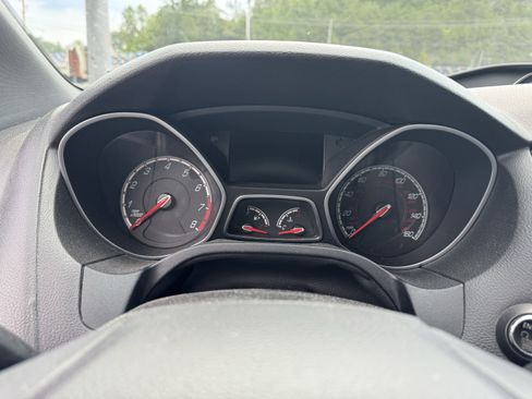 Used 2014 Ford Focus ST w/ Equipment Group 202A FWD image 16