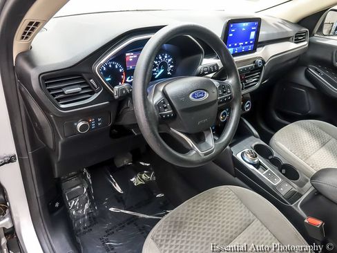 Used 2020 Ford Escape SE AWD/4WD image 10