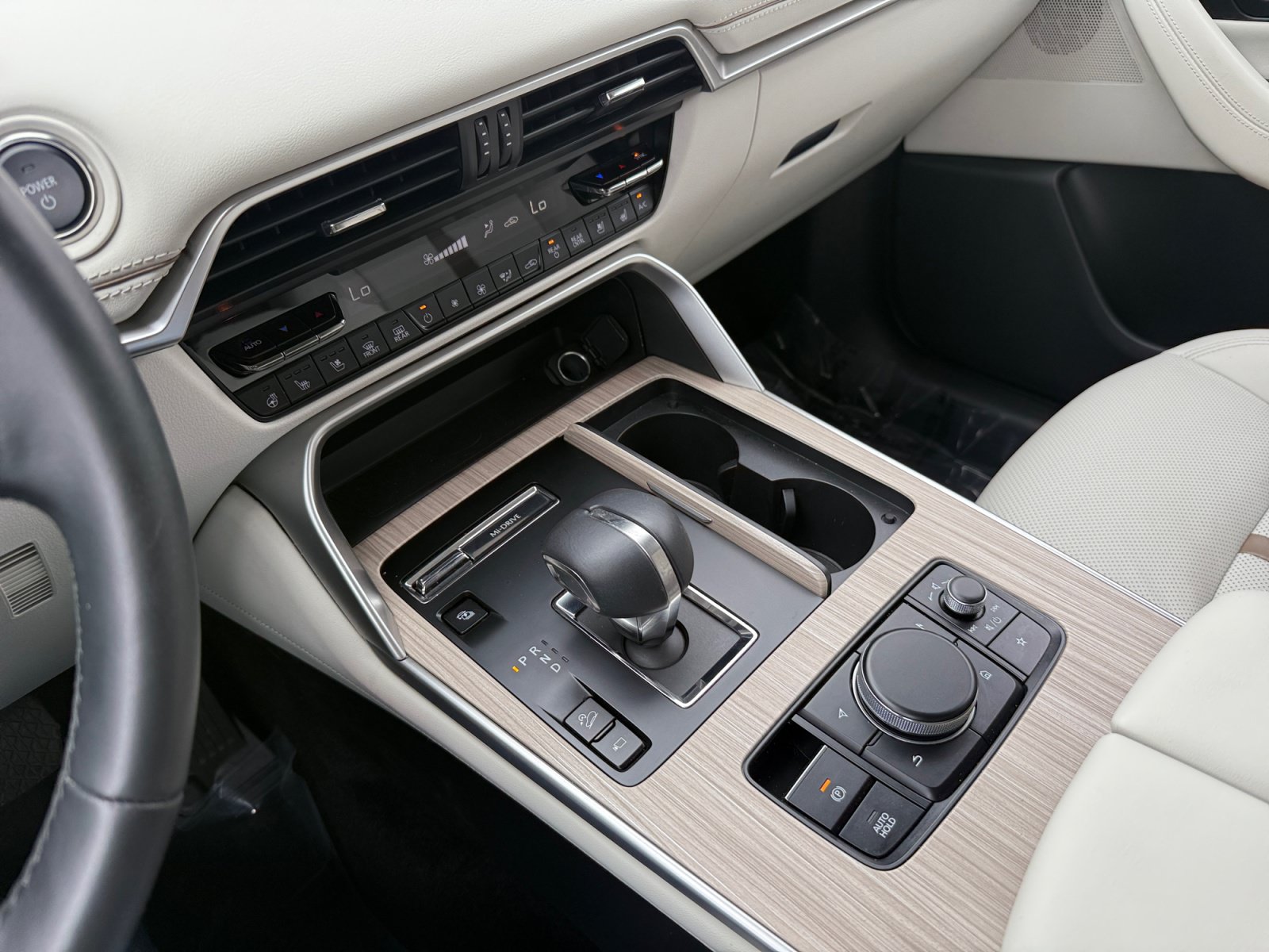 Certified 2024 MAZDA CX-90 Plug-In Hybrid w/ Premium Plus AWD/4WD image 13