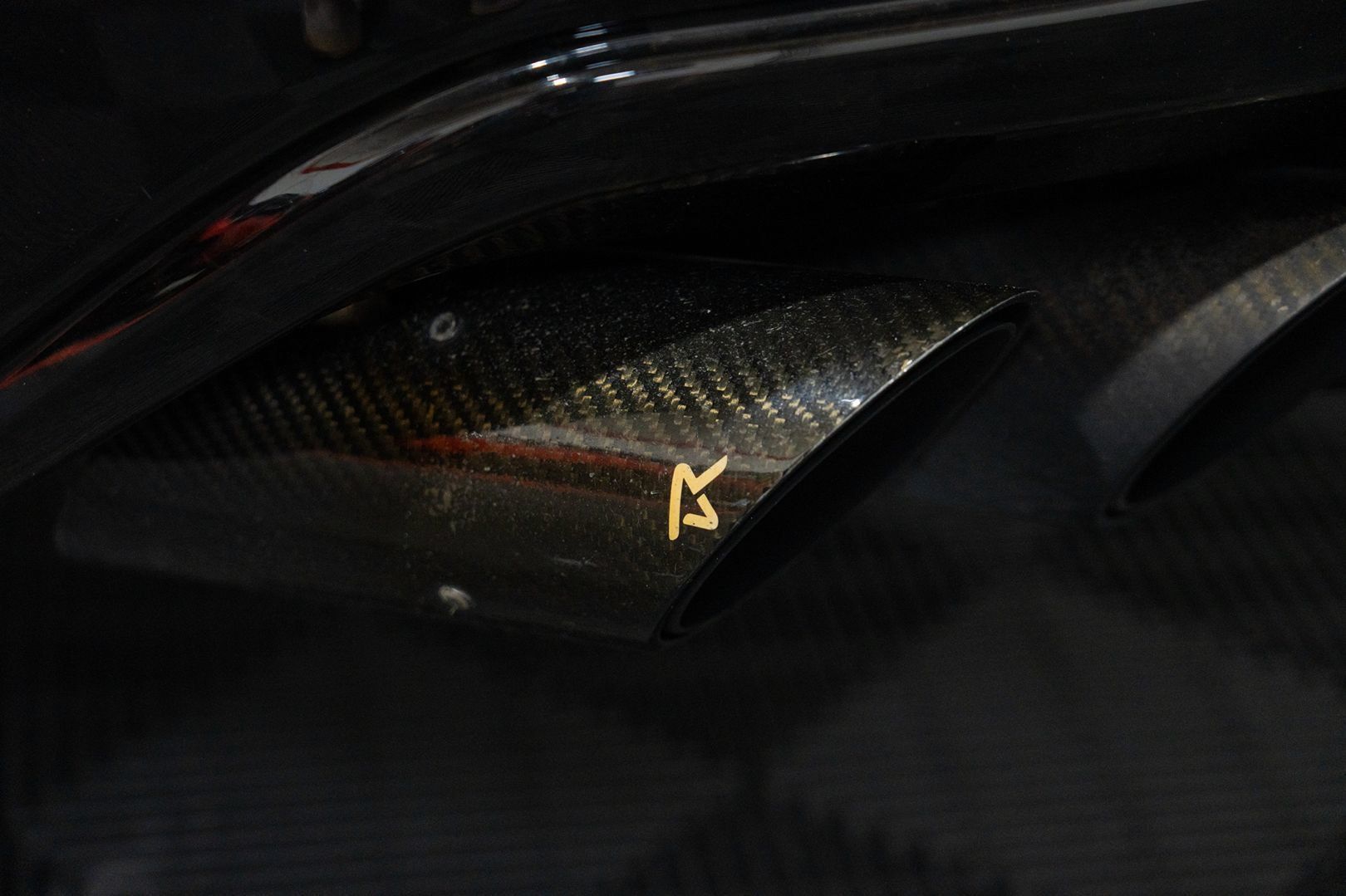 Used 2021 Lamborghini Urus AWD/4WD image 11