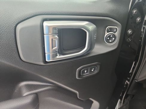 New 2026 Jeep Wrangler Unlimited Sport AWD/4WD image 21