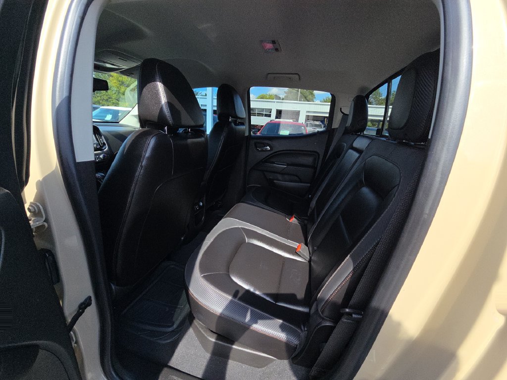 Used 2022 GMC Canyon AT4 w/ Trailering Package AWD/4WD image 30