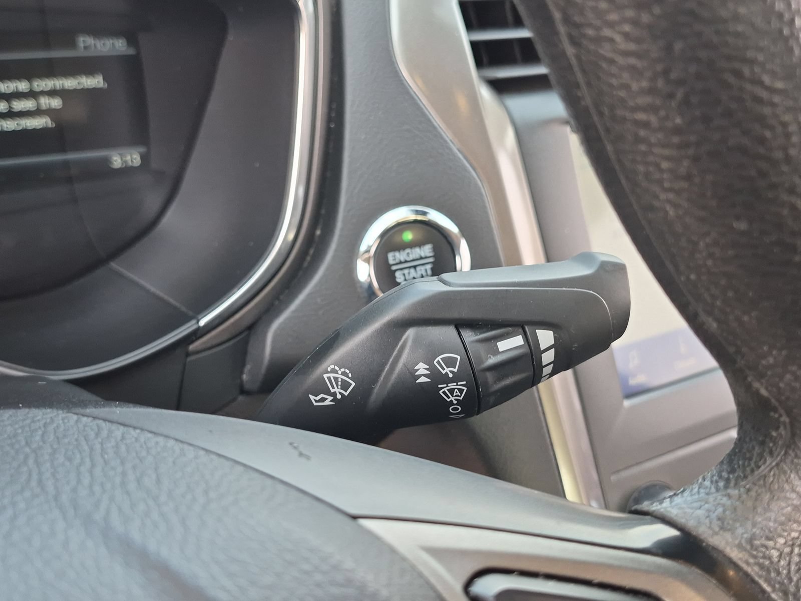 Used 2020 Ford Fusion SE FWD image 24
