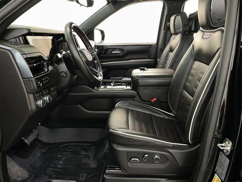 Used 2026 GMC Yukon XL AT4 Ultimate w/ LPO, Floor Liner Package AWD/4WD image 12