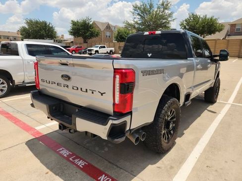 Used 2024 Ford F250 Lariat w/ Tremor Off-Road Package AWD/4WD image 6