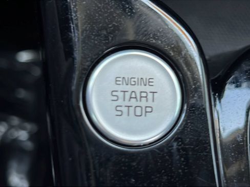 Used 2025 Kia Soul GT-Line FWD image 28