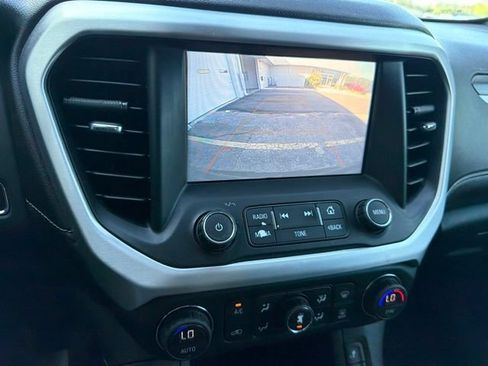 Used 2019 GMC Acadia SLT AWD/4WD image 32