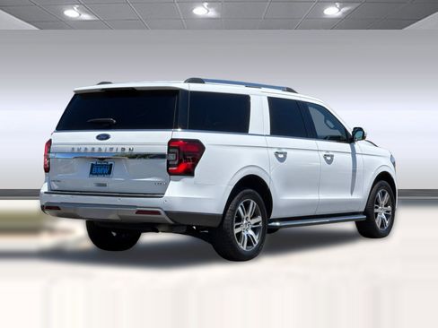 Used 2022 Ford Expedition Max Limited RWD image 8