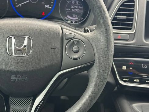 Used 2017 Honda HR-V EX image 23