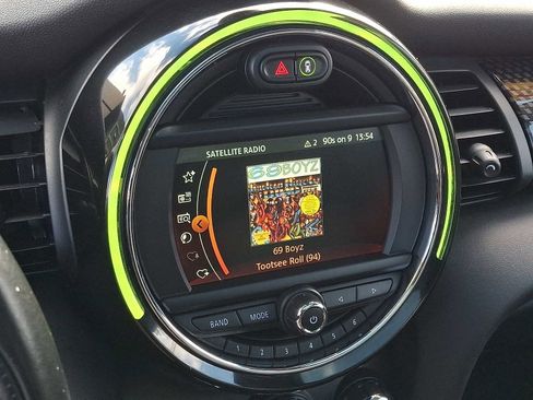 Used 2019 MINI Cooper S w/ Signature Upholstery Package image 17