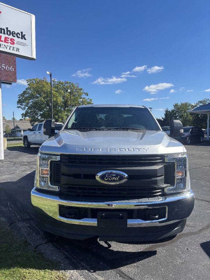 Used 2018 Ford F250 XL w/ Power Equipment Group AWD/4WD image 3