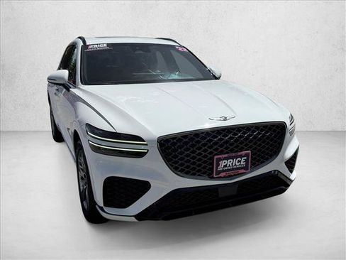 Used 2022 Genesis GV70 3.5T Sport AWD/4WD image 3