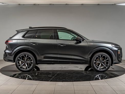 New 2026 Audi Q3 quattro 2.0T AWD/4WD image 4