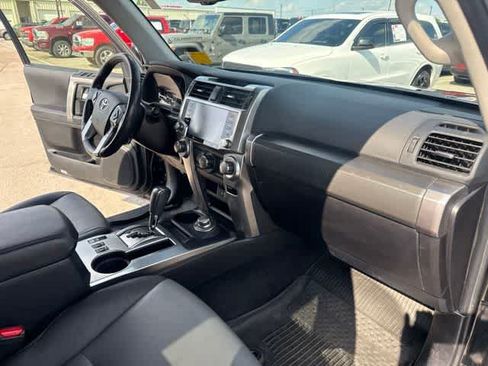 Used 2023 Toyota 4Runner SR5 Premium w/ Moonroof Package AWD/4WD image 27