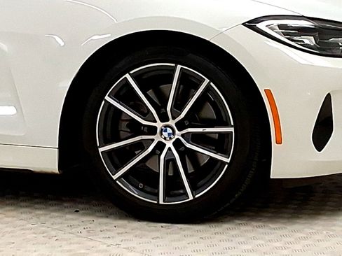 Used 2024 BMW 430i Convertible w/ Convenience Package image 10