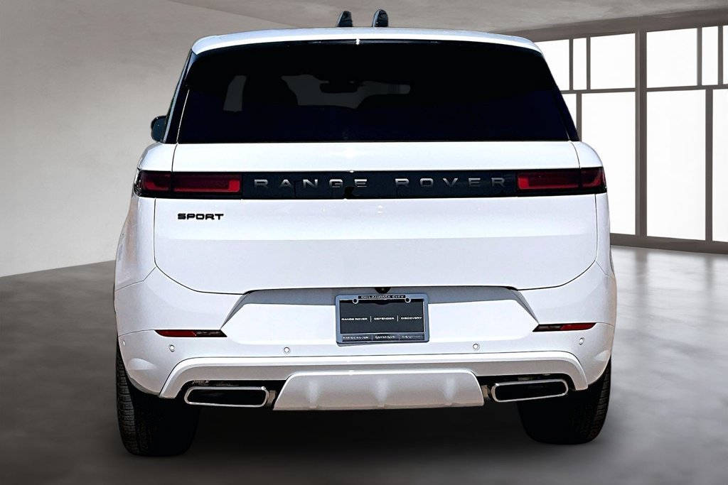 New 2026 Land Rover Range Rover Sport Dynamic SE AWD/4WD image 4