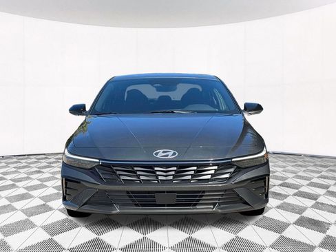 New 2026 Hyundai Elantra SEL Sport image 18