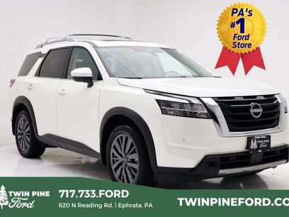 Used 2024 Nissan Pathfinder SL w/ SL Premium Package