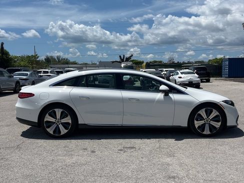 Used 2022 Mercedes-Benz EQS 450+ Sedan image 6