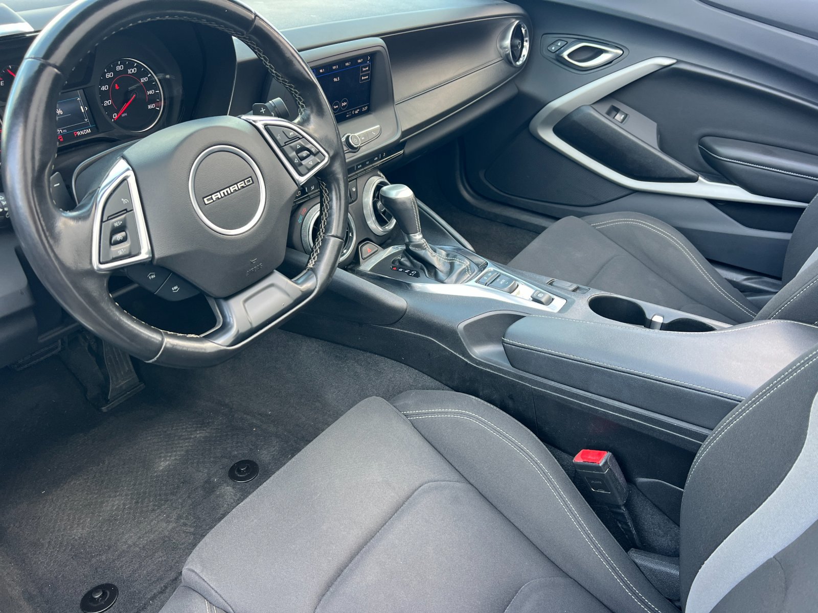 Used 2023 Chevrolet Camaro LT RWD image 11